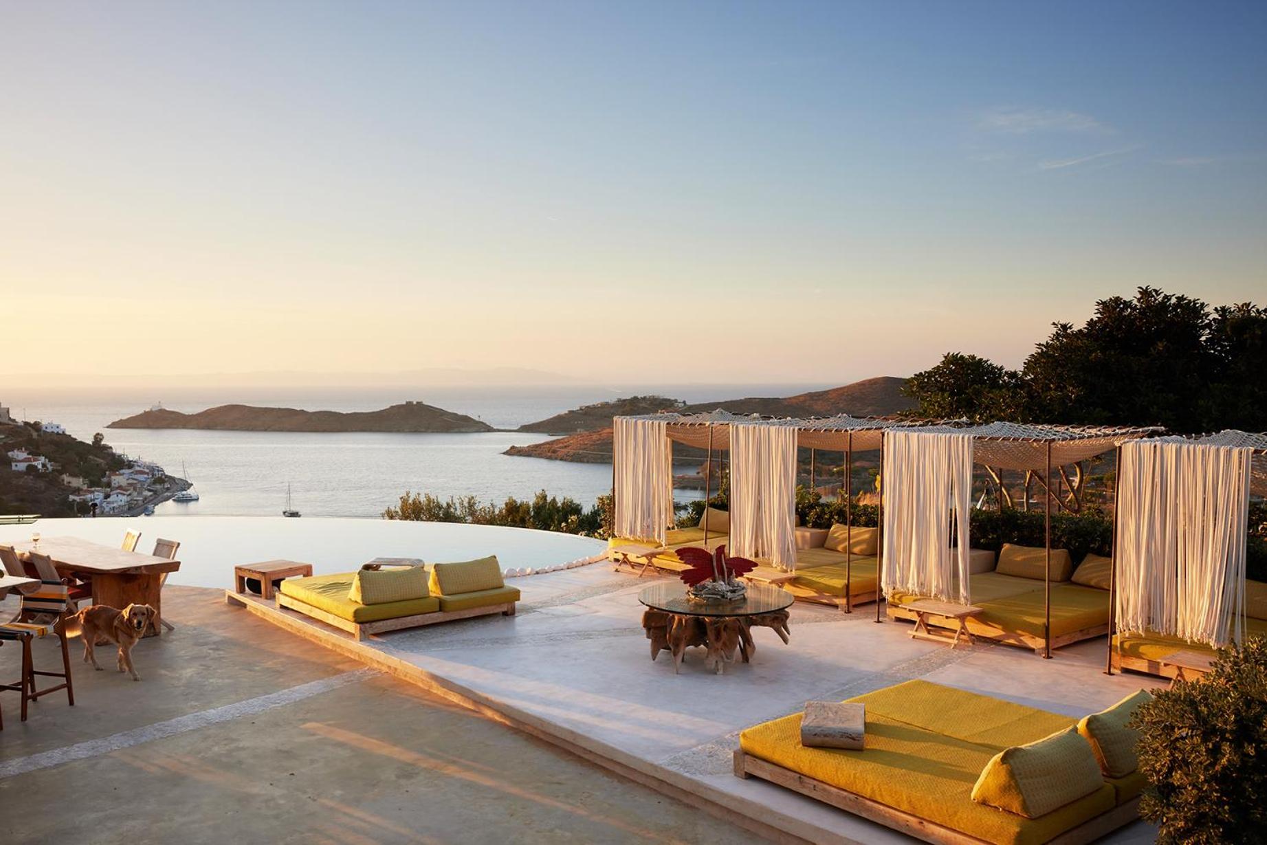 Aigis Kea Hotel 4*