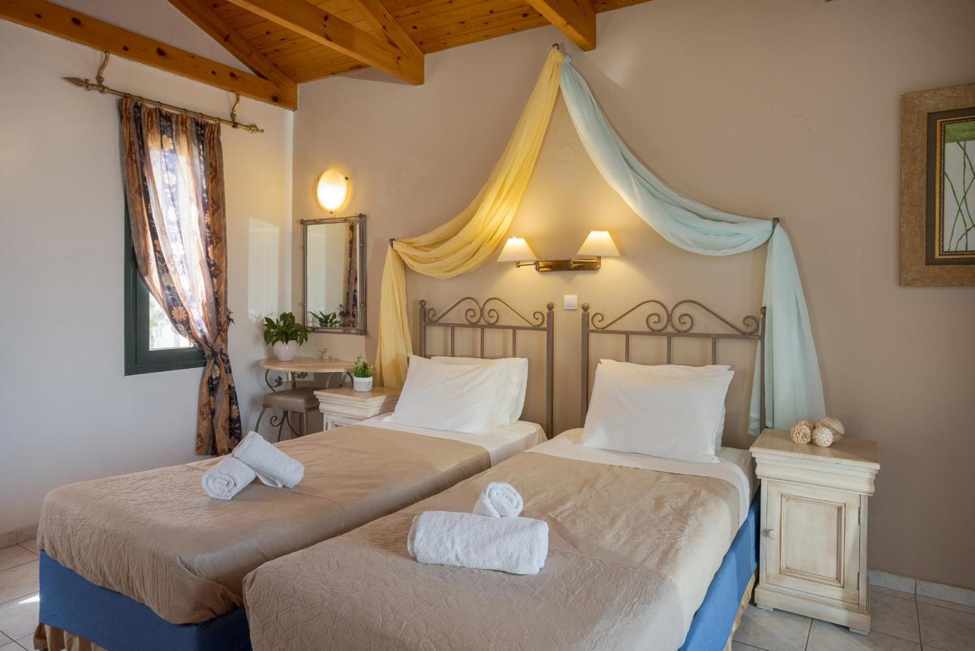Aparthotel Irida By Estia