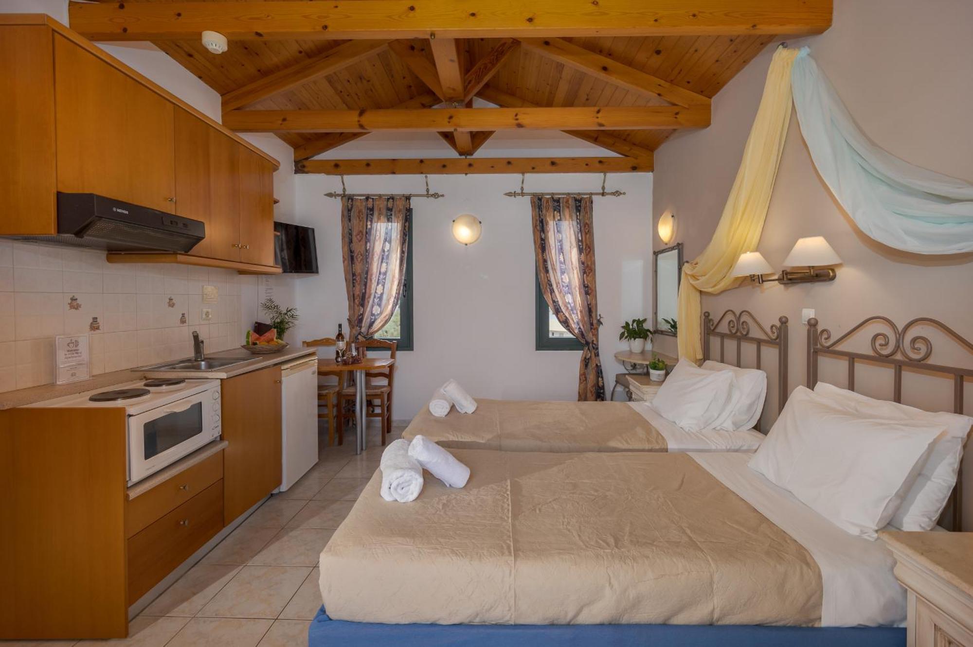 Irida By Estia Aparthotel