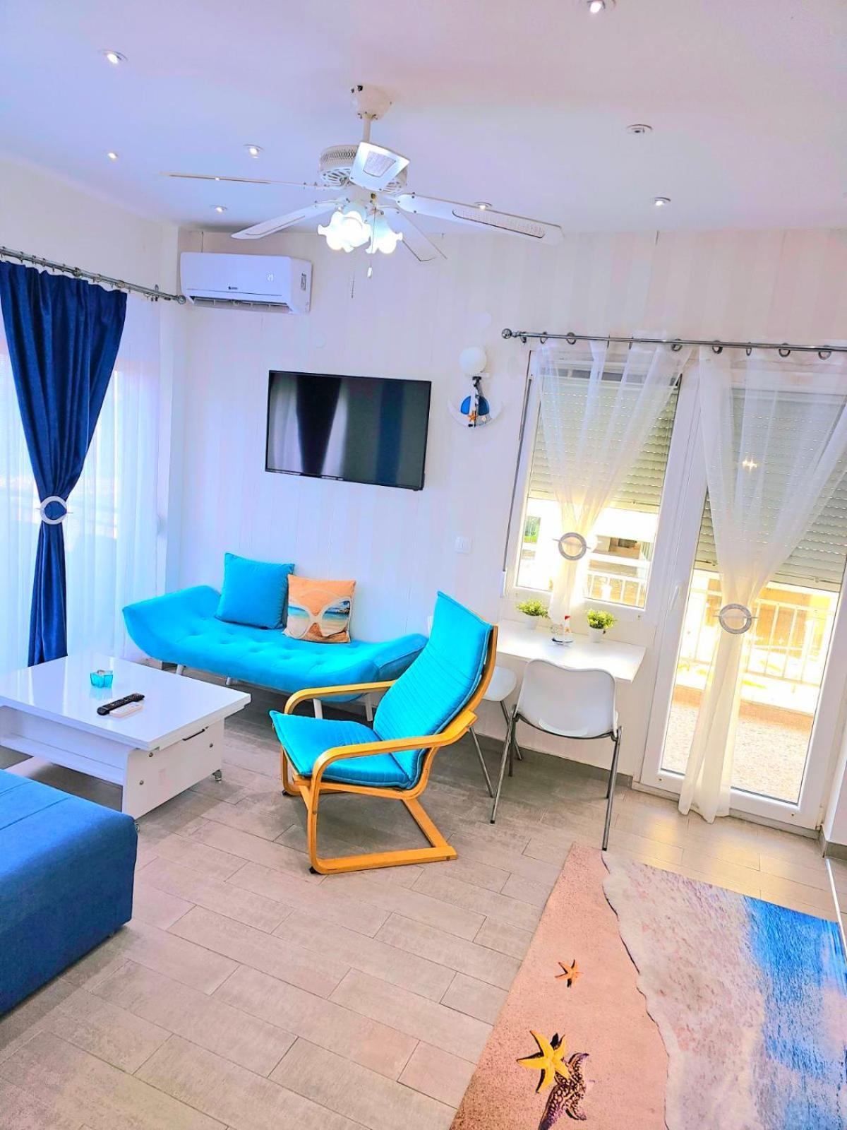 Apartment Sun Sea No 3 *