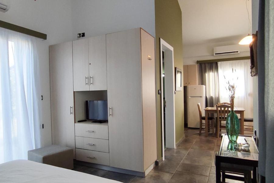 Socrates Organic Village - Wild Olive Apartment *