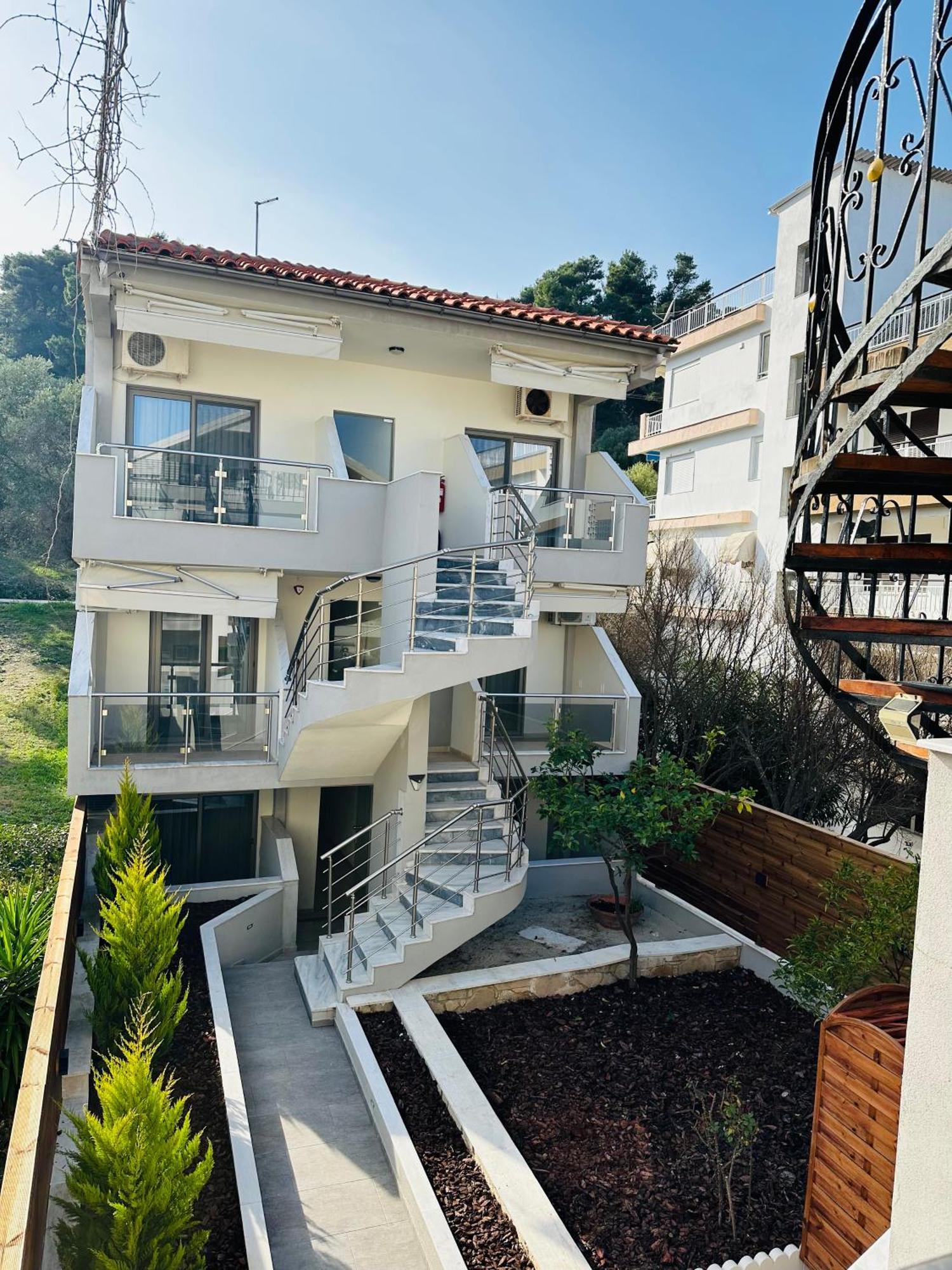 Afrodite Seaside Guest house