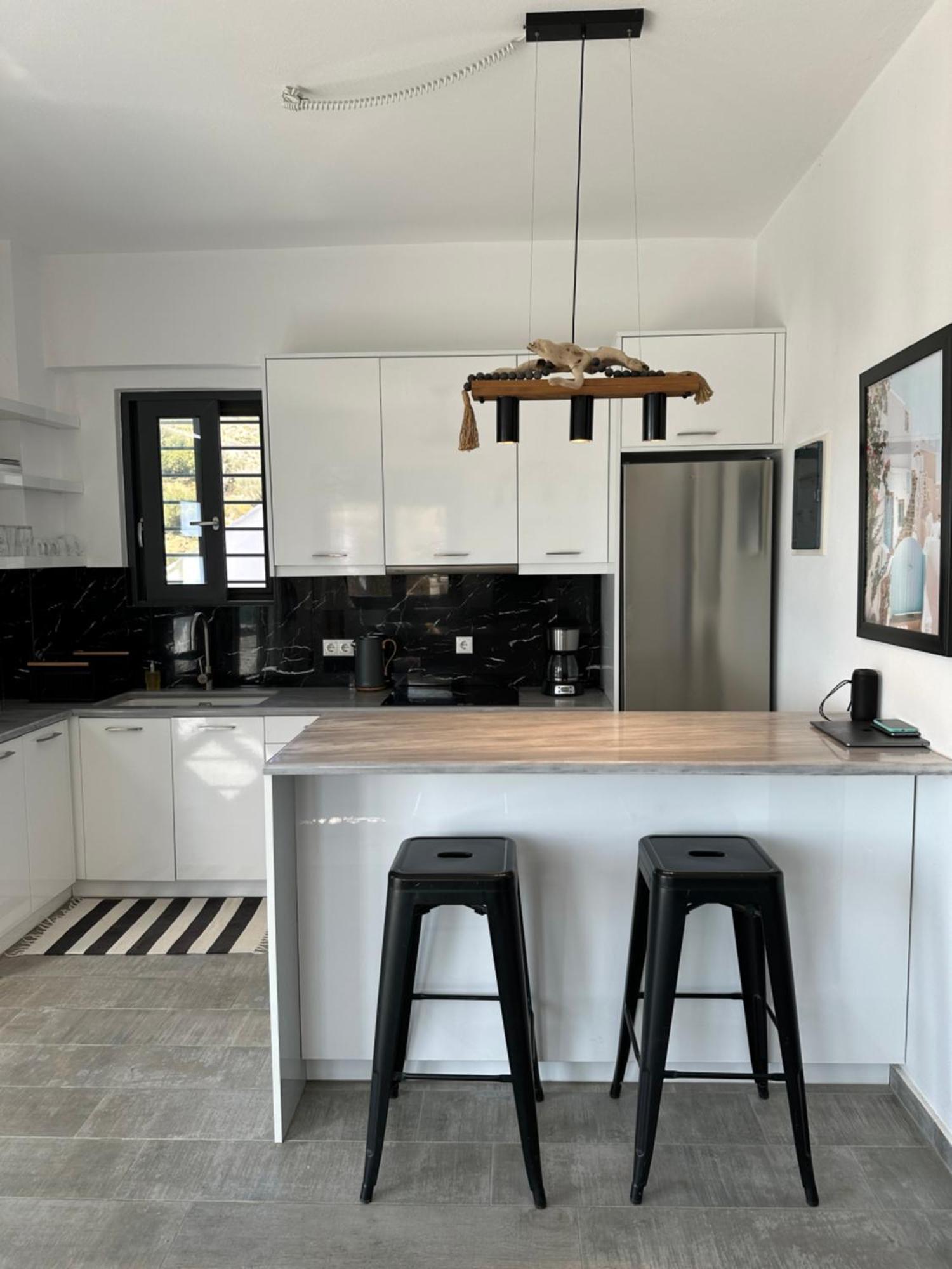 Anifora Seaview Villa *