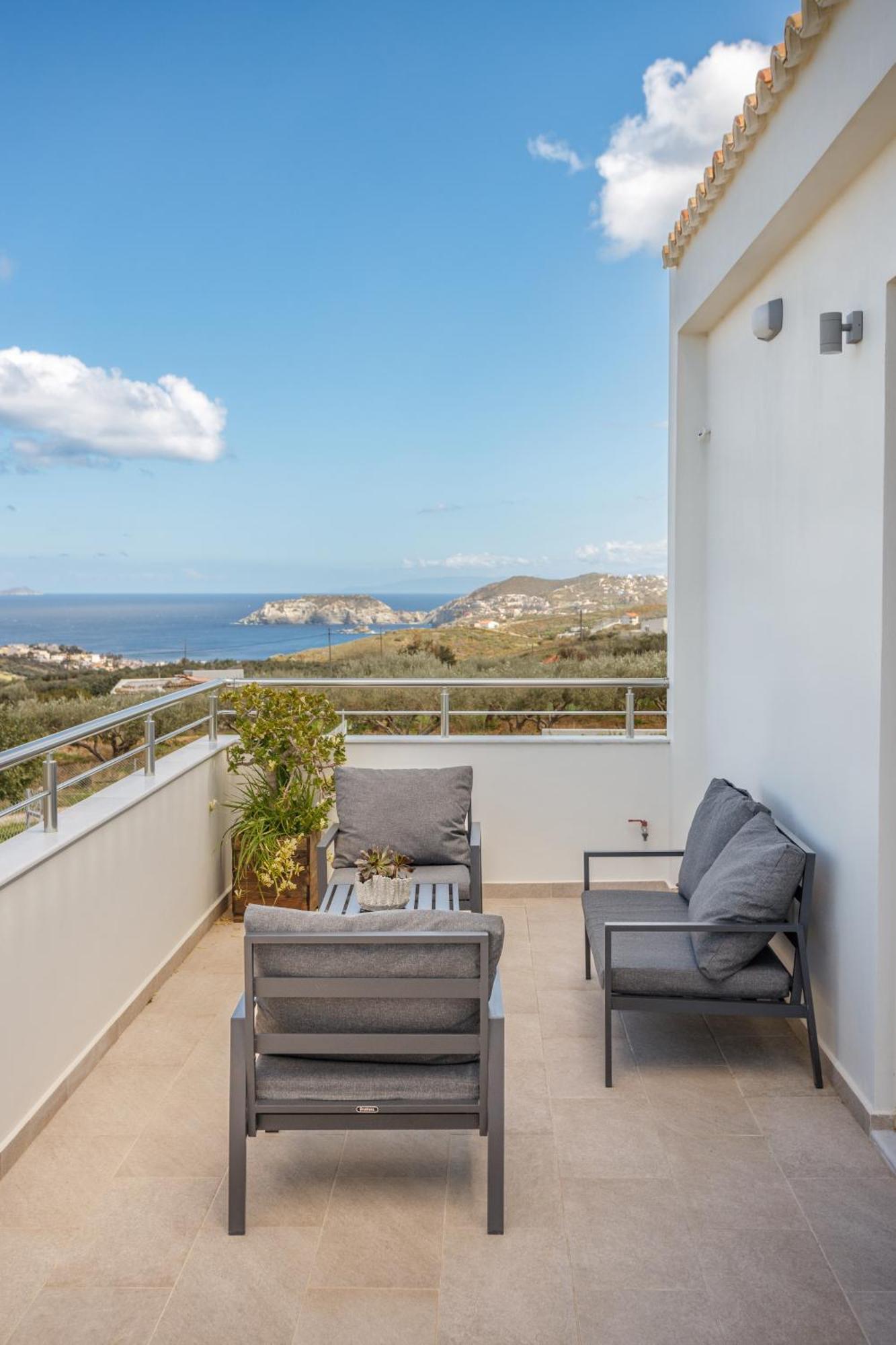 Aelia Home, Villa