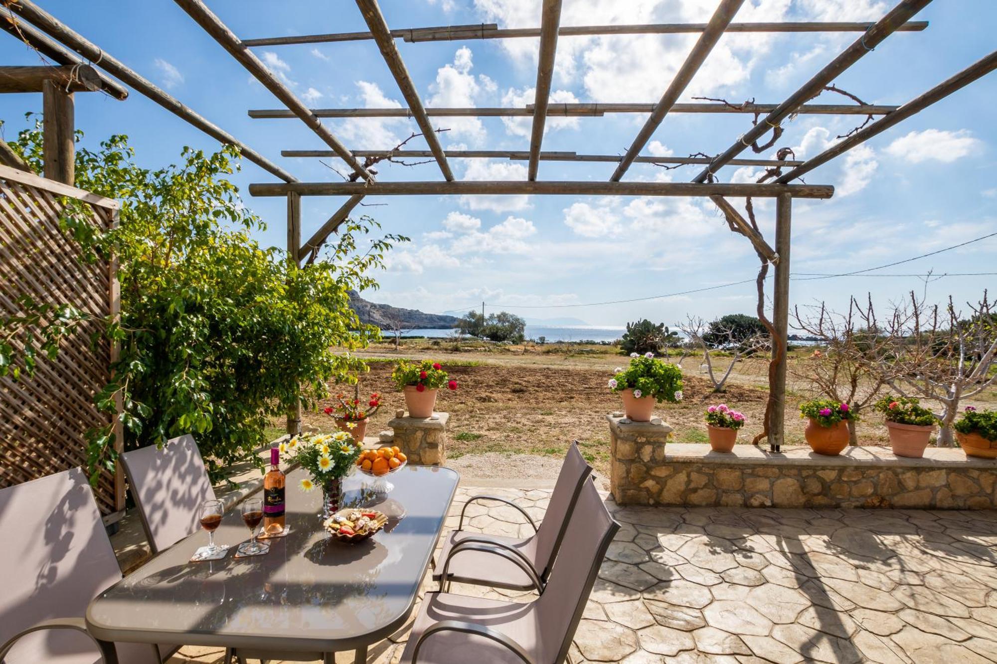 Venetia's Garden * Lefkos (Karpathos)
