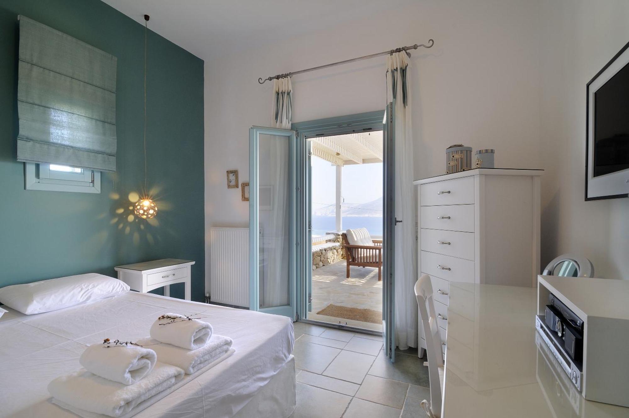 St' Astra Villa