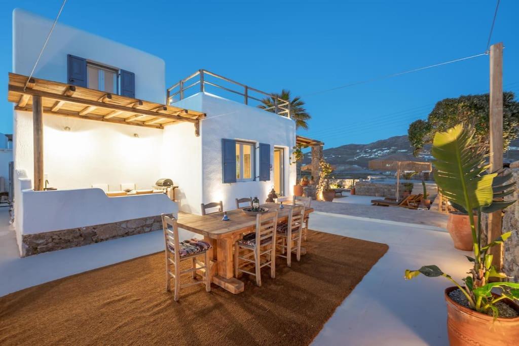 Palm Jacuzzi 200m From Villa Ftelia (Mykonos)