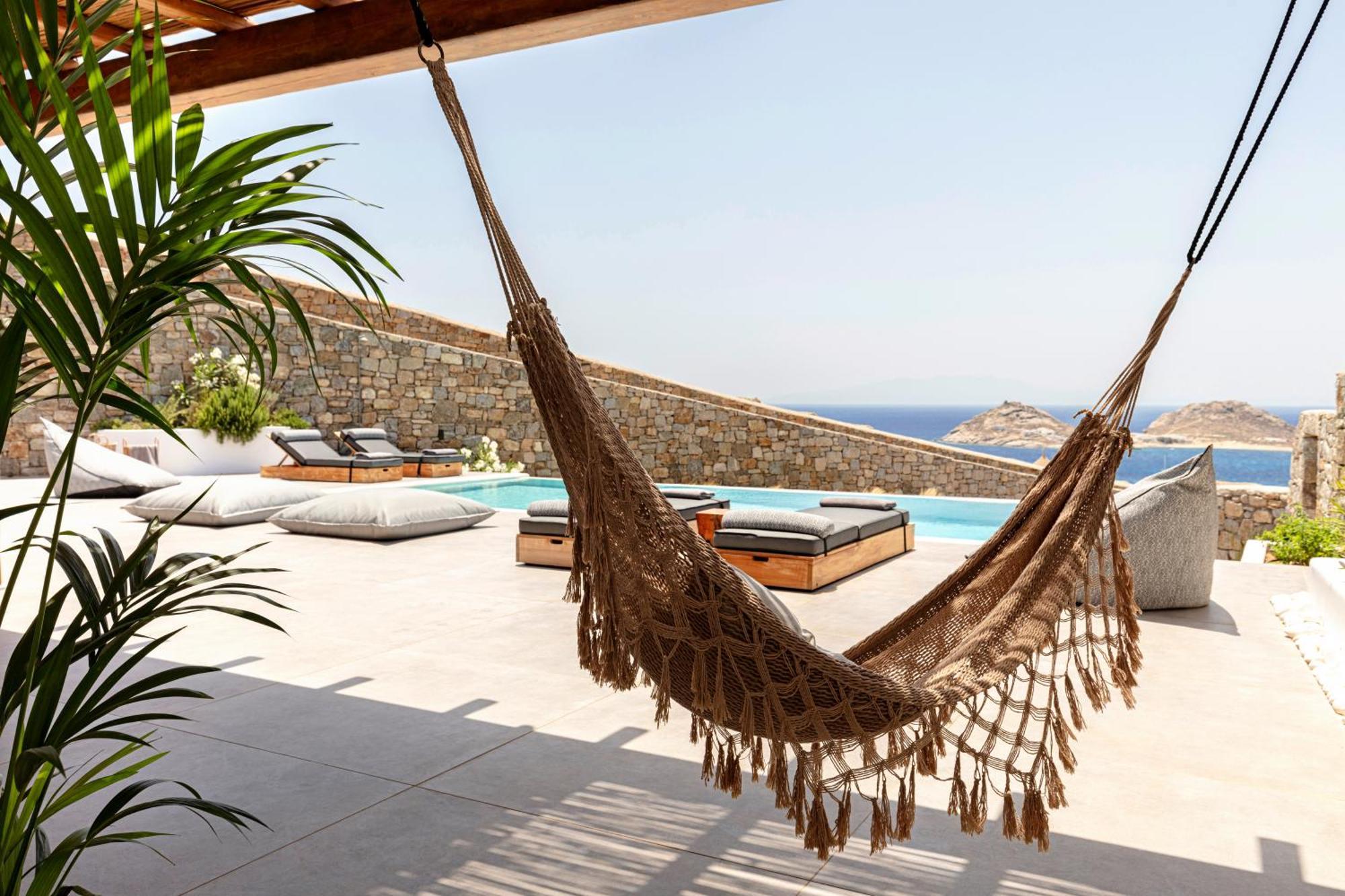 Agapi, 2 Min Walk To The & Heated Pool, By Red Windmill Villa
