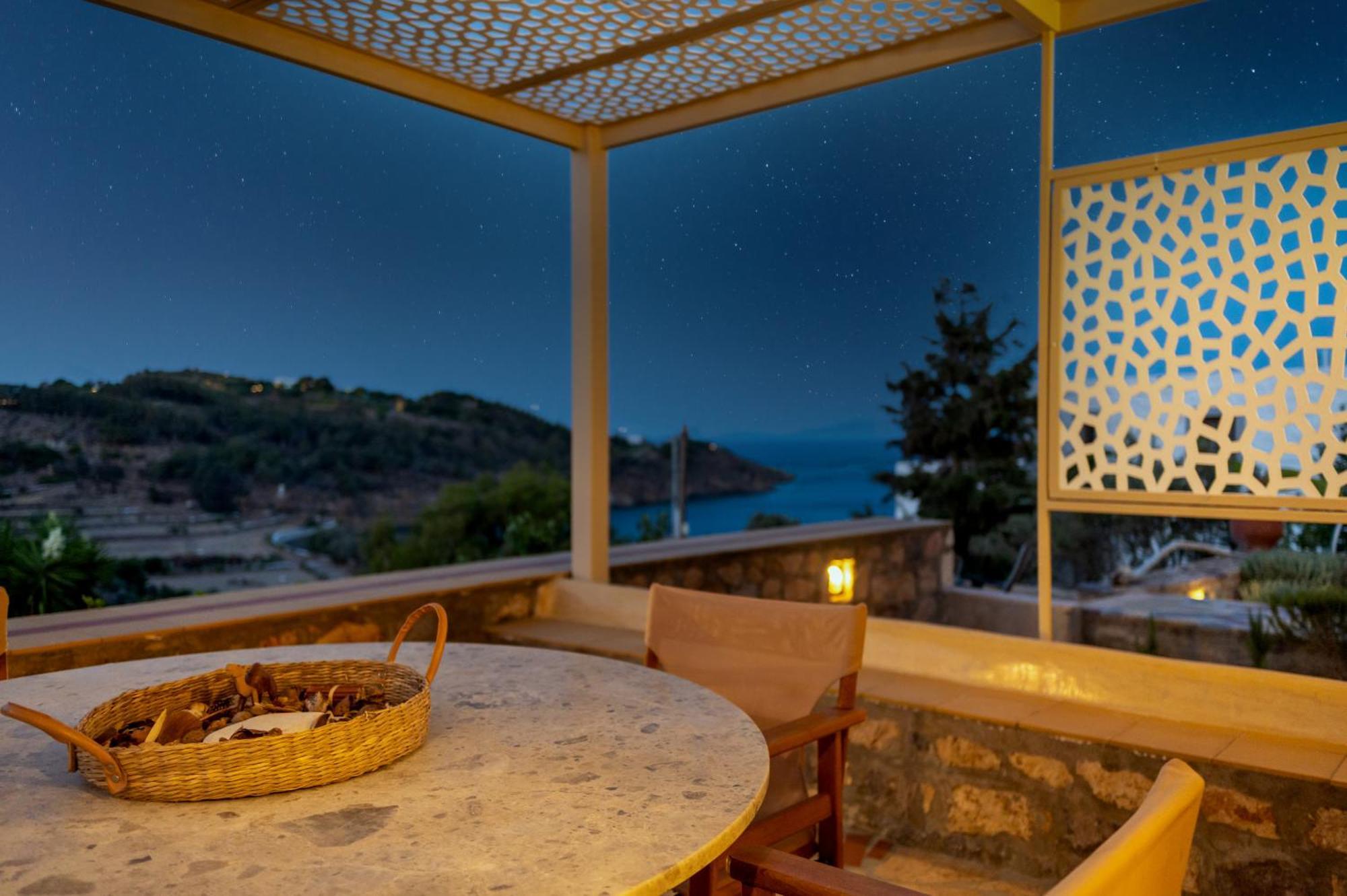 Holiday home Traditional House Meloi