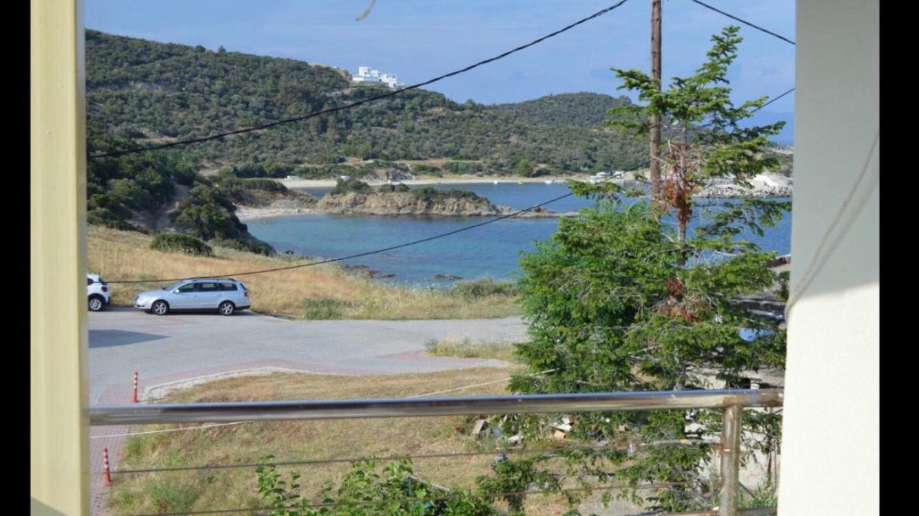 Kypriotis Leonidas Apartment *