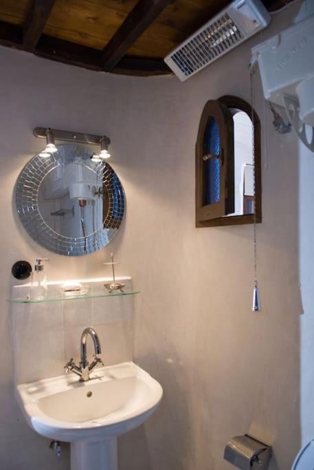 Anassa Townhouse, In Rethymno's Old Center