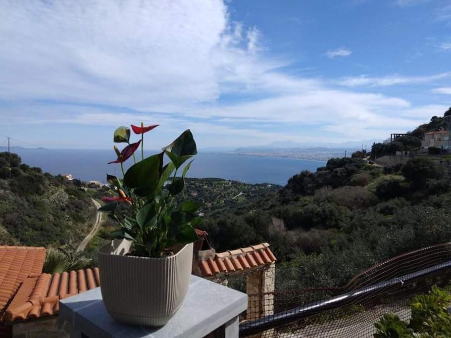 Restful Sea View House In Rodia Holiday home Gazi