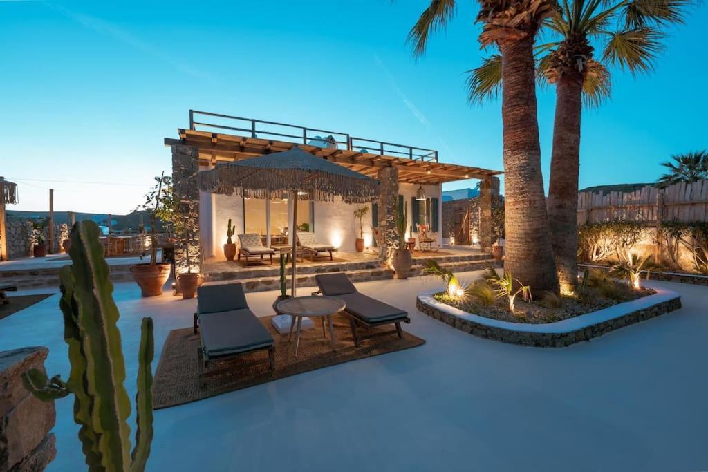 Palm Jacuzzi 200m From