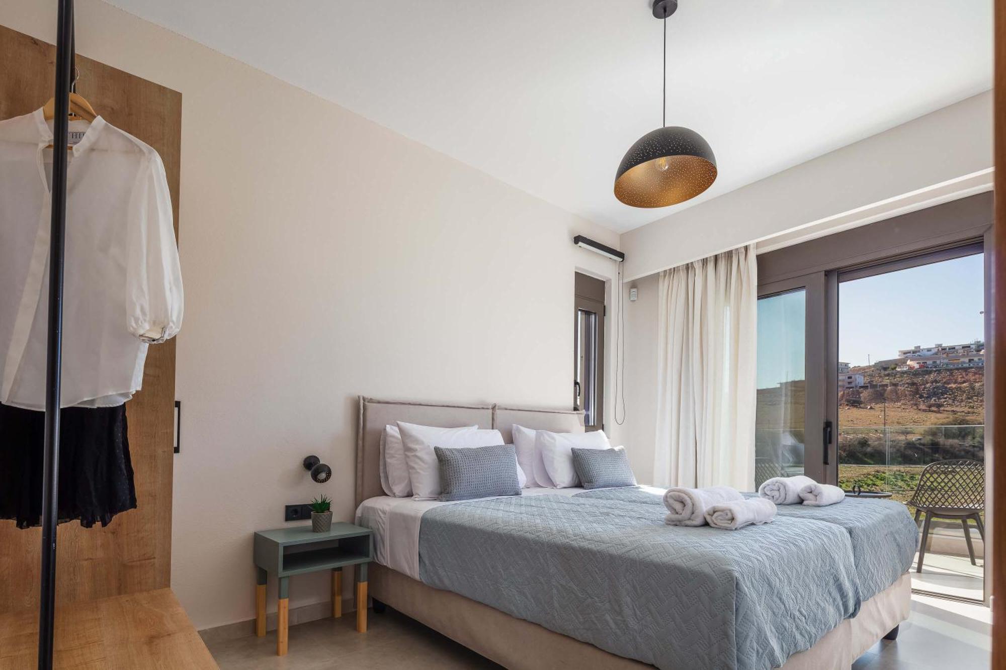 Theros Villa Panormos (Crete)