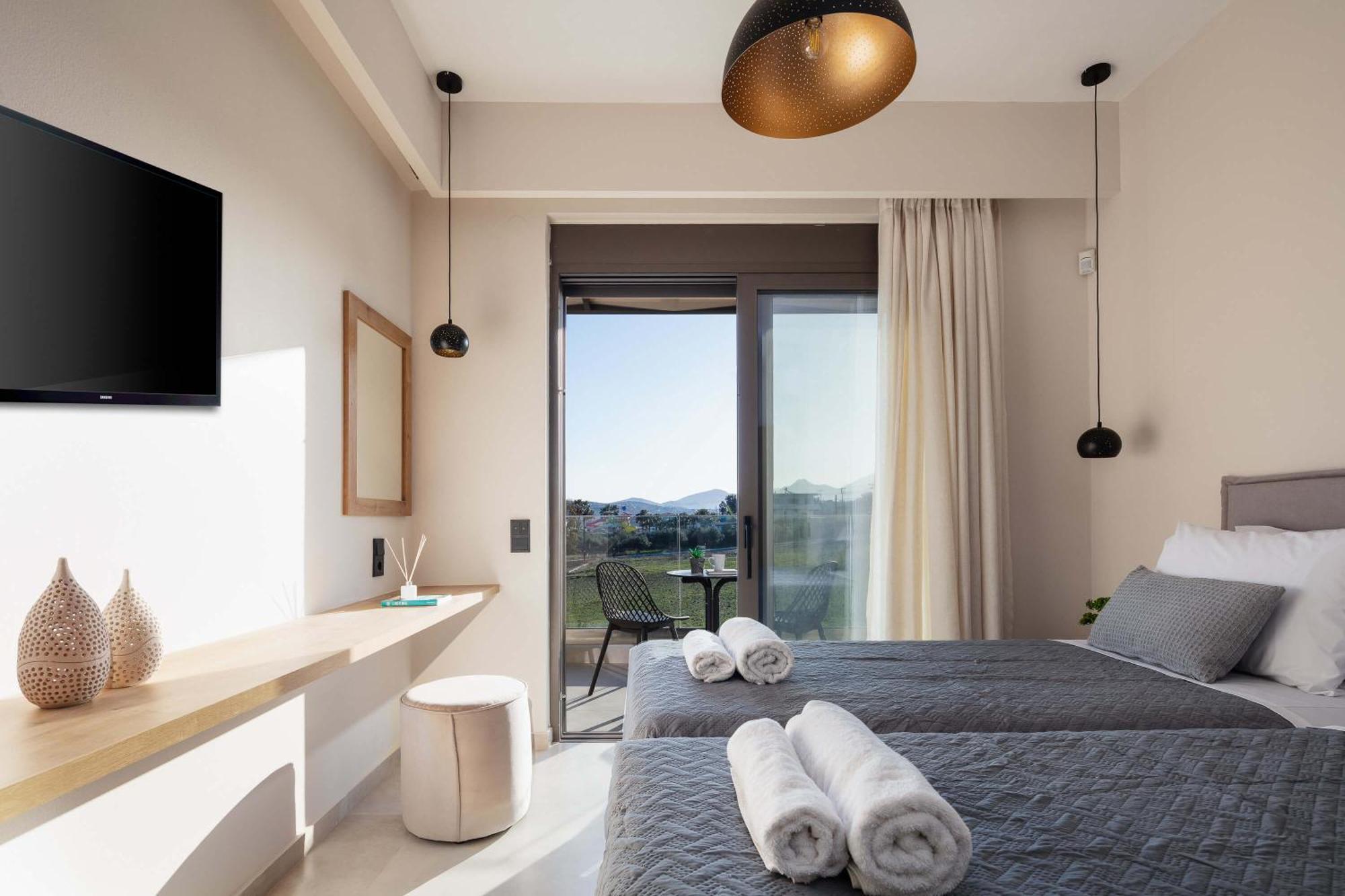 Villa Theros Panormos (Crete)