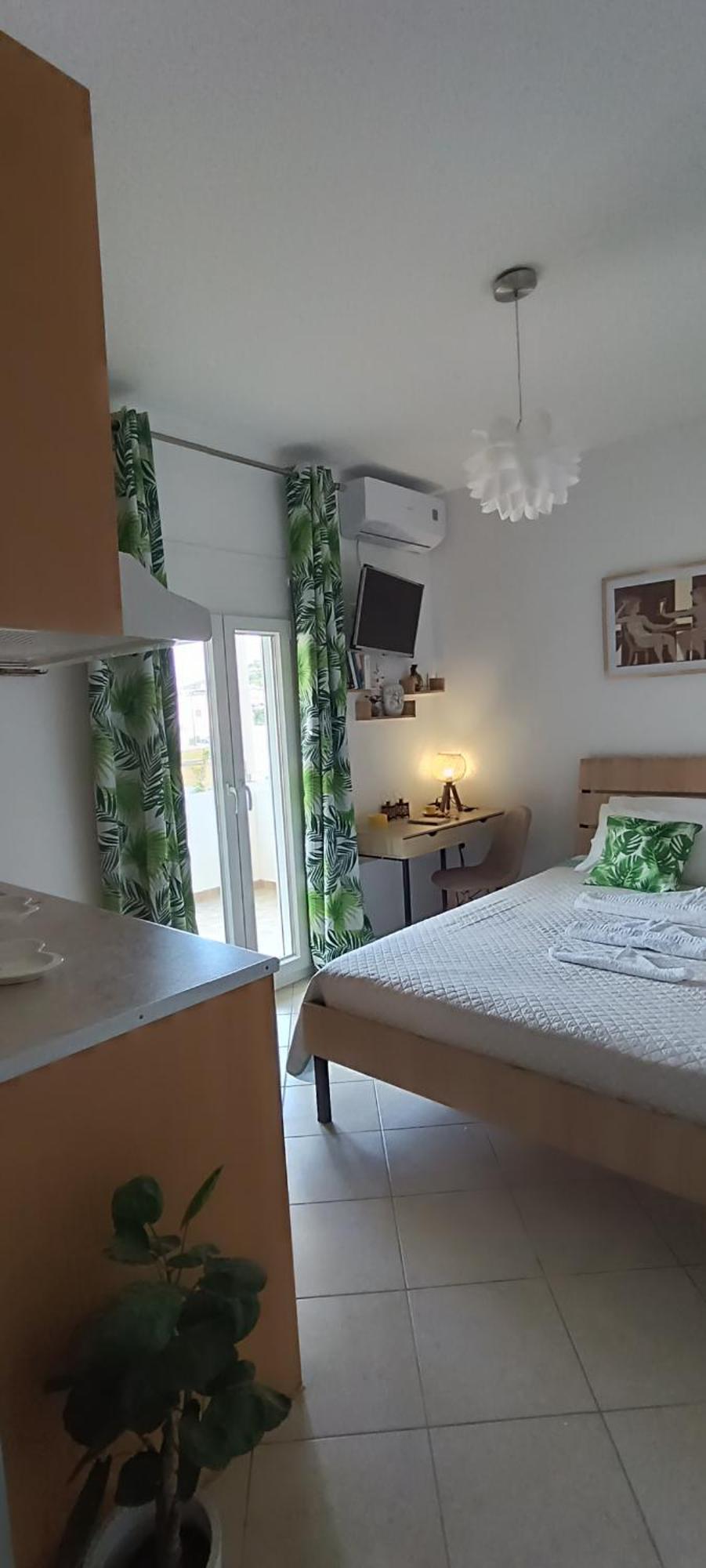 Actis 1 * Stelida (Naxos)