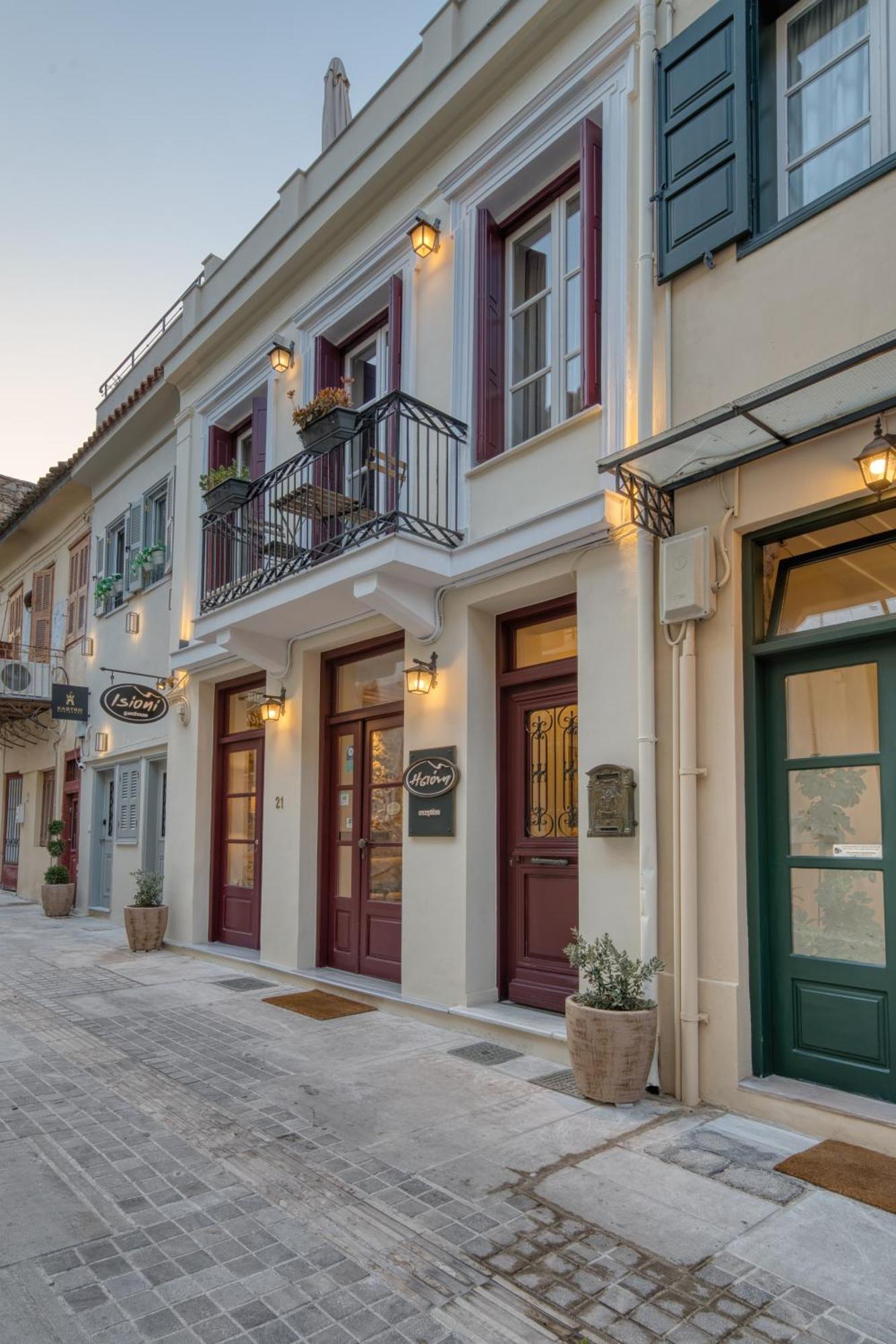 Guest house Isioni 4*