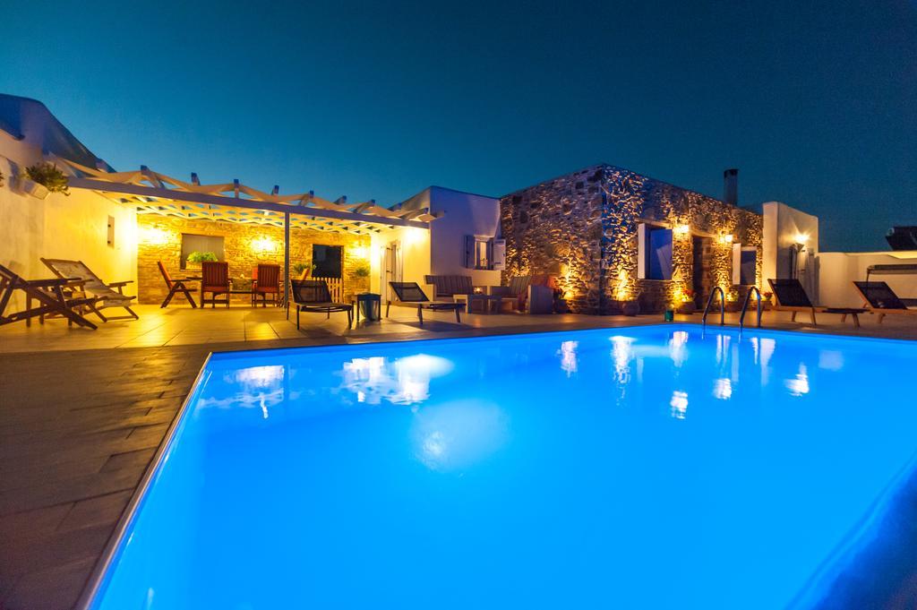 Crystal Ii * Chrisi Akti (Paros)