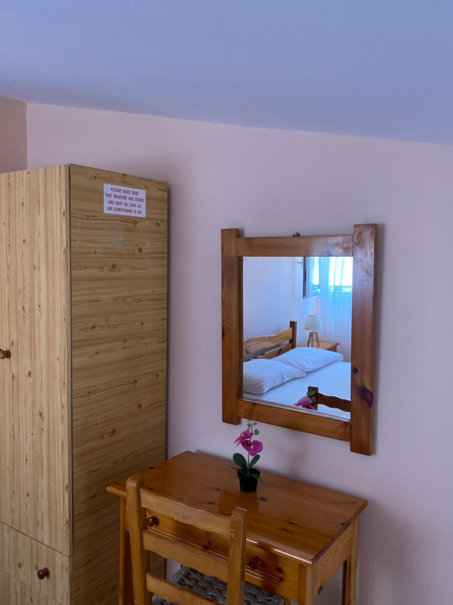 Aparthotel Paradise 2*