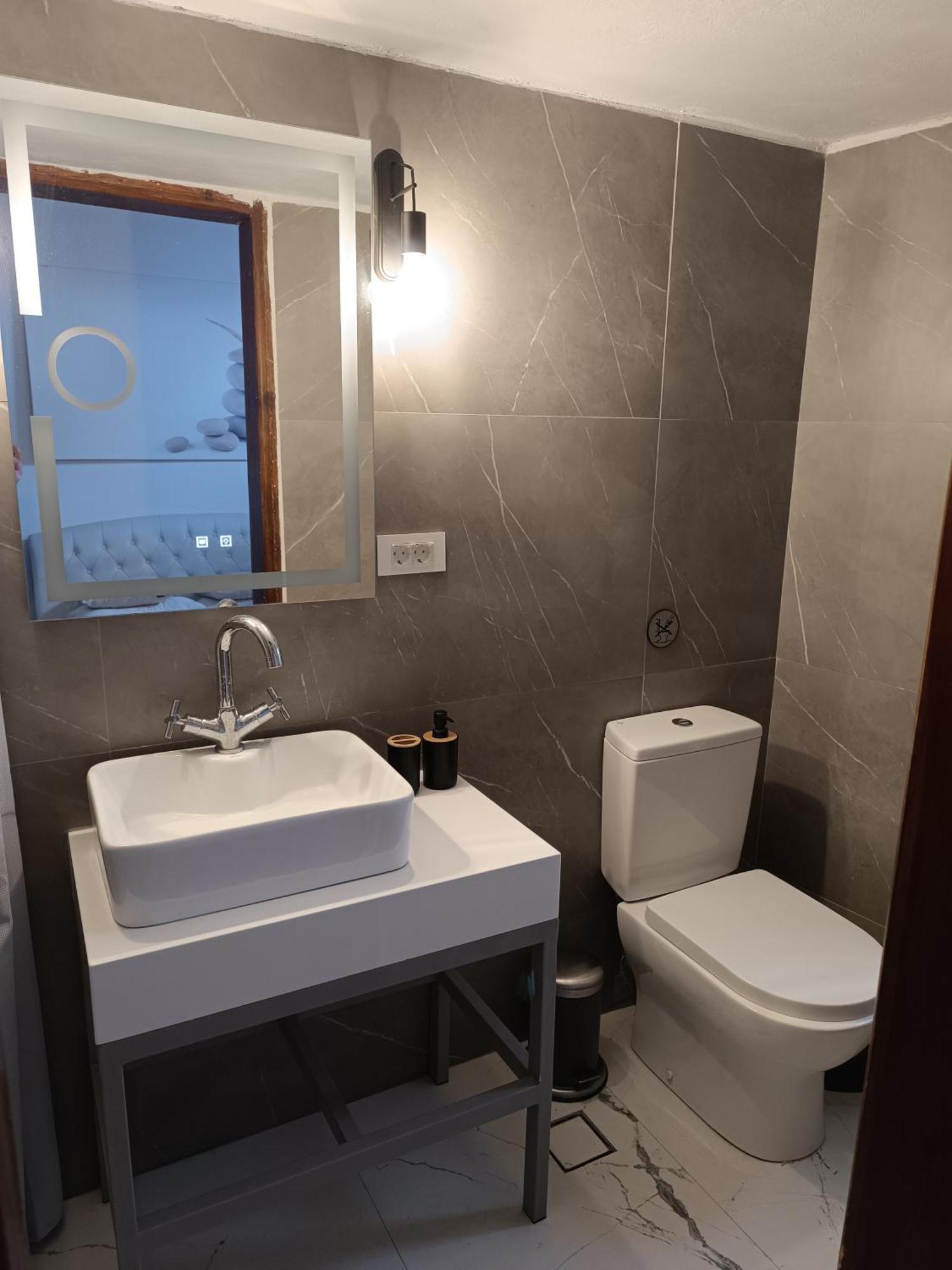 Palace Sea View Apartment