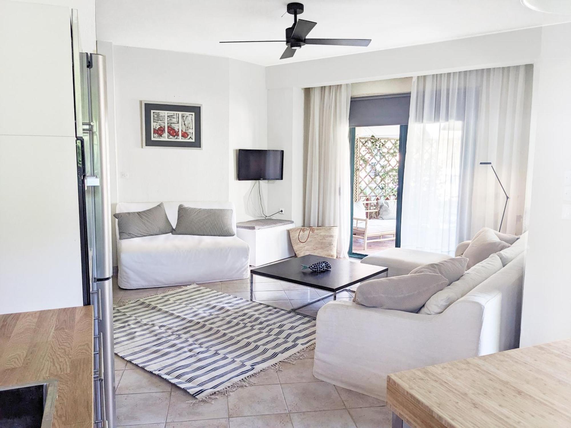 Blue House 30m From The With Sea View Nikiti (Sithonia)