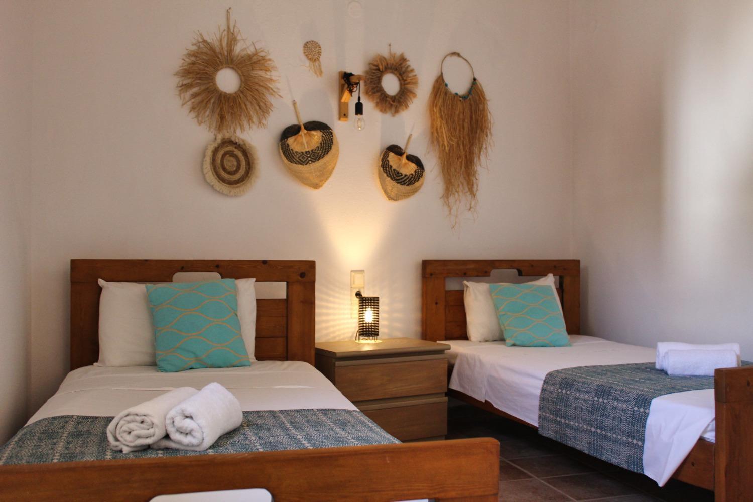 Elia Woodstone Villa *