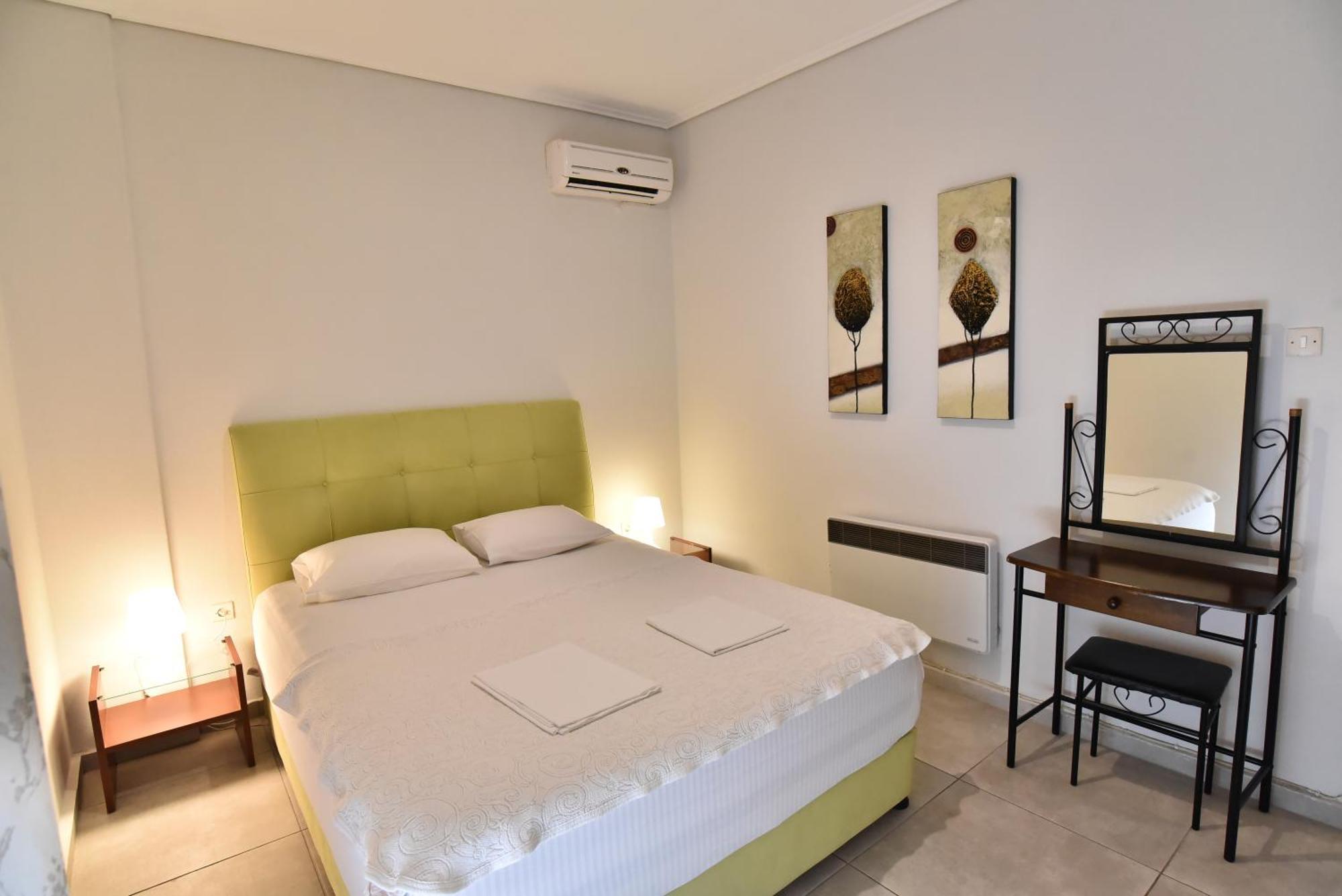 Luca Apartment Palaiontsiflikion