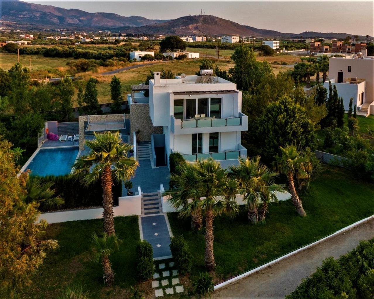 Villa Xenos 1 *