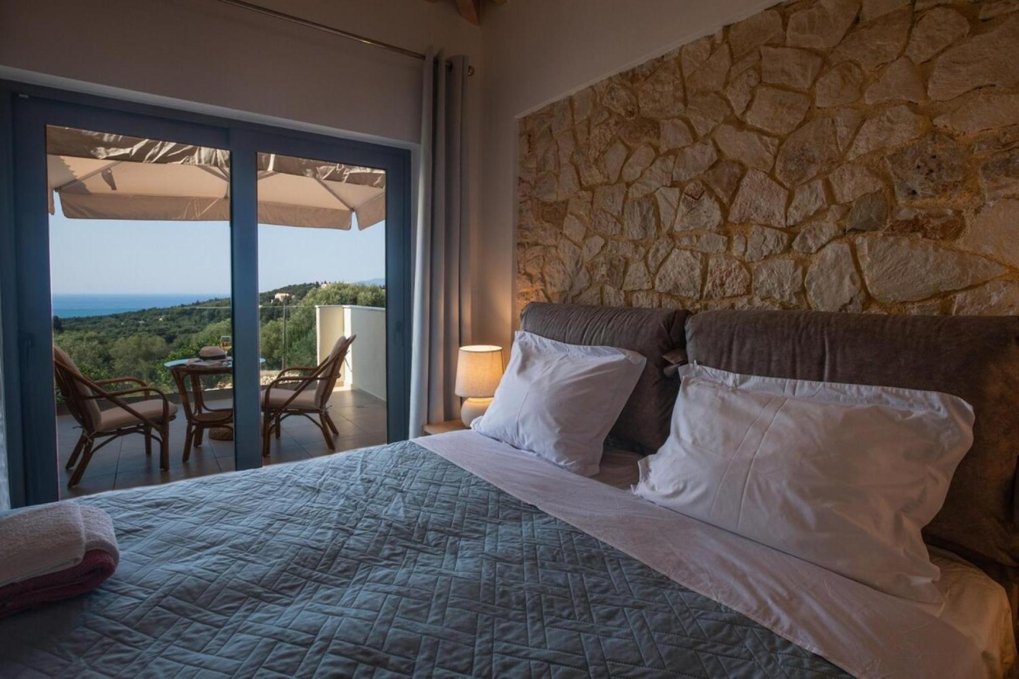 Villa Majestic Stone Sea View Pool