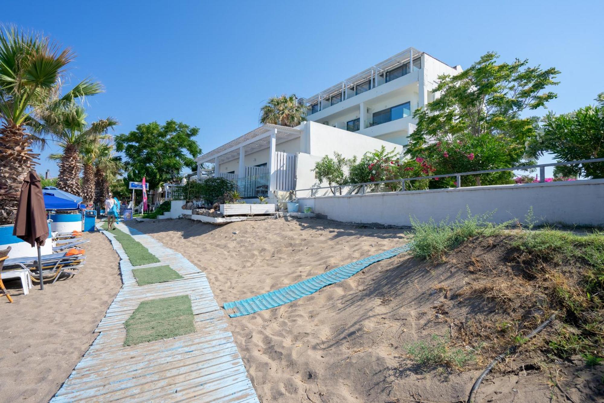 Hotel Lido Star 3*