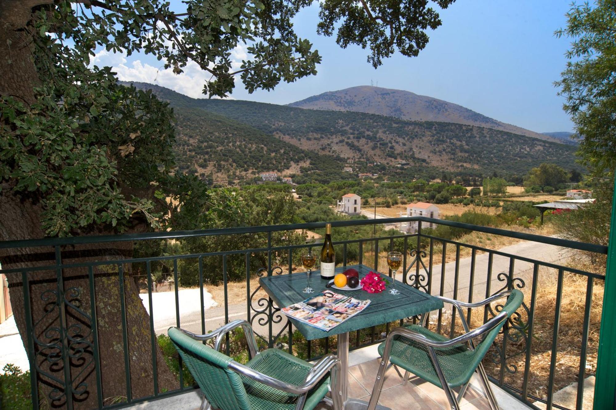 Apartment Faos Luxury 2 *
