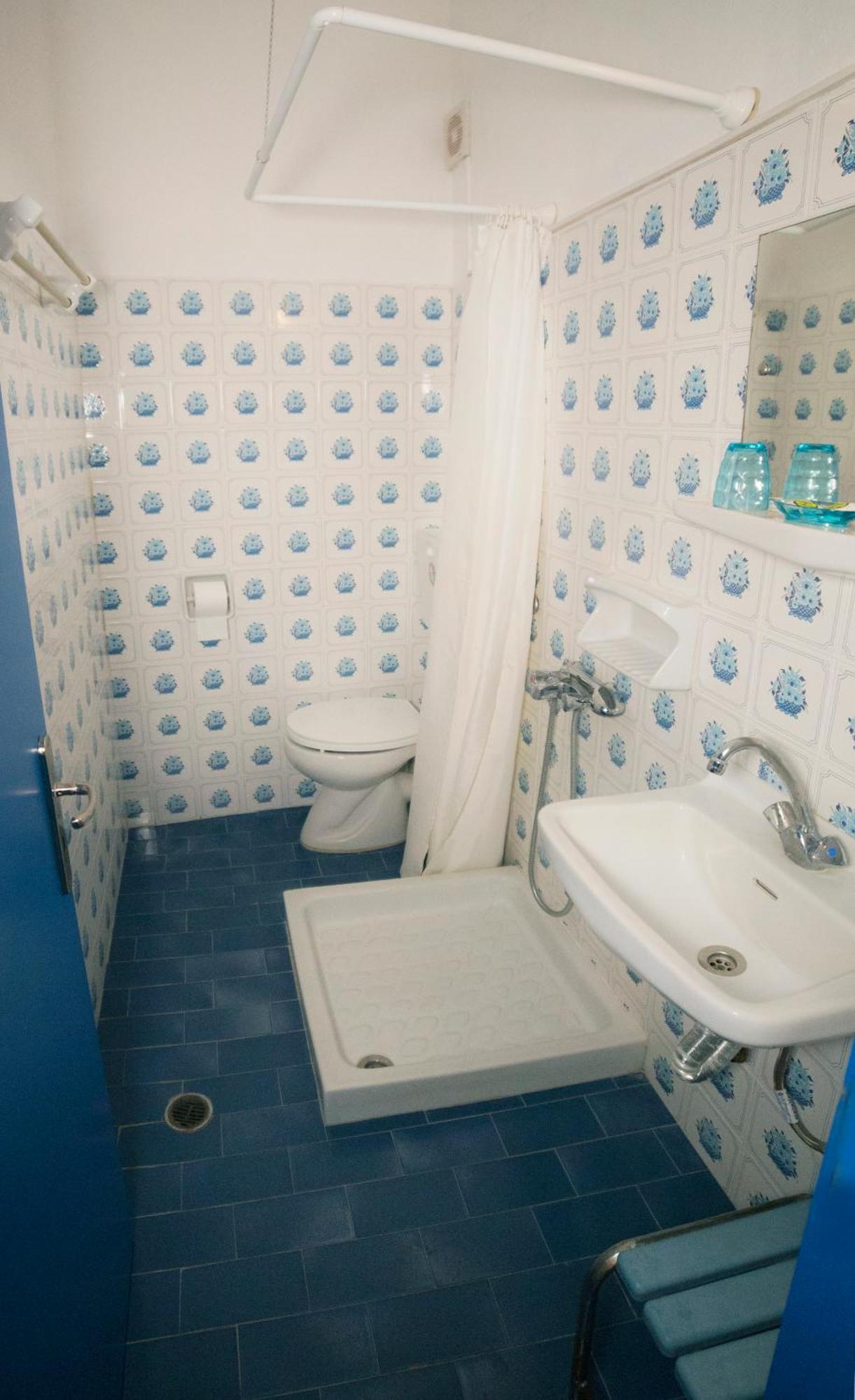 Marina Guest house 2*