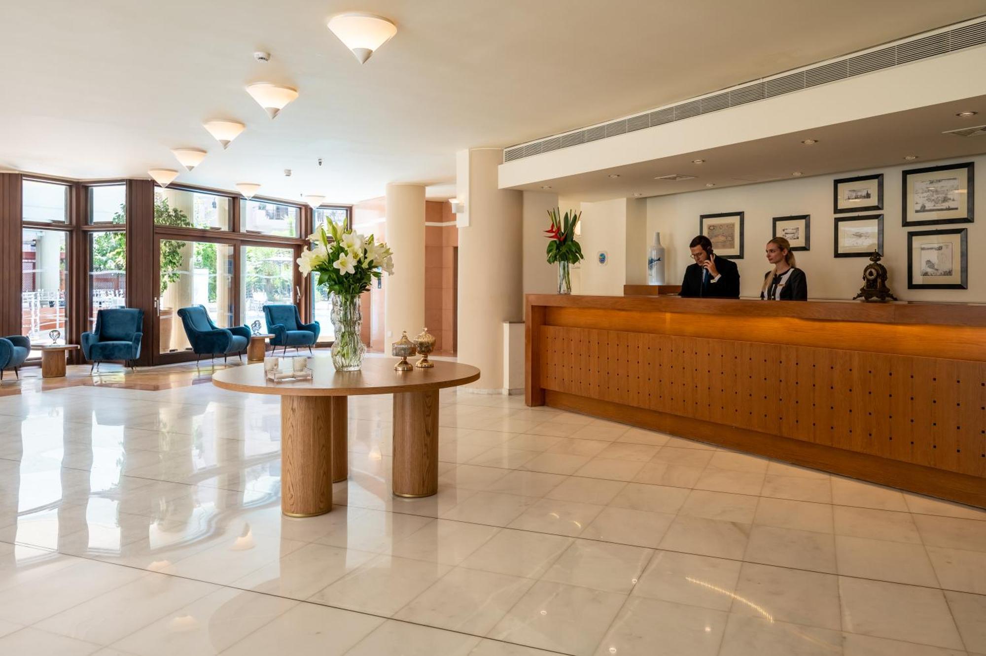 Aquila Porto 5*