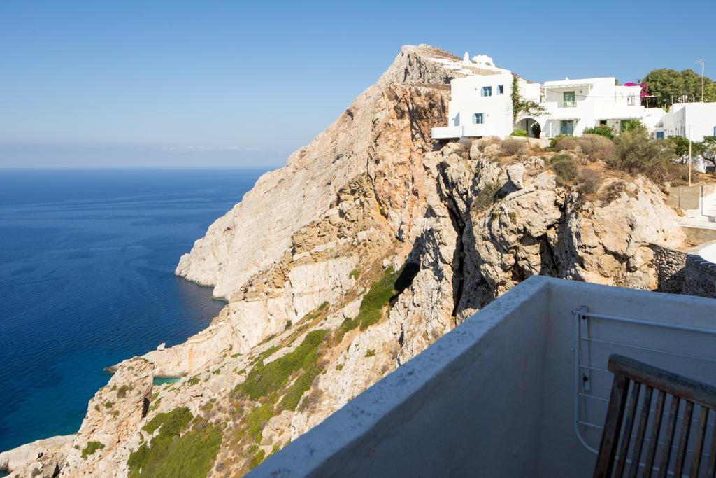 Castro 3* Folegandros Town