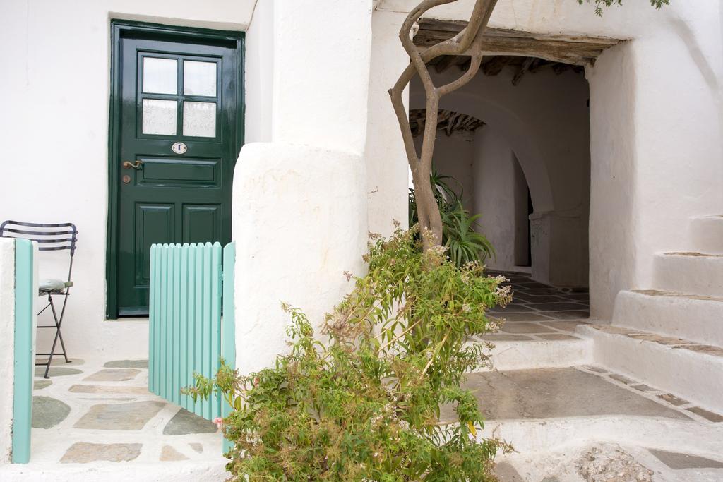 Guest house Castro Folegandros Town