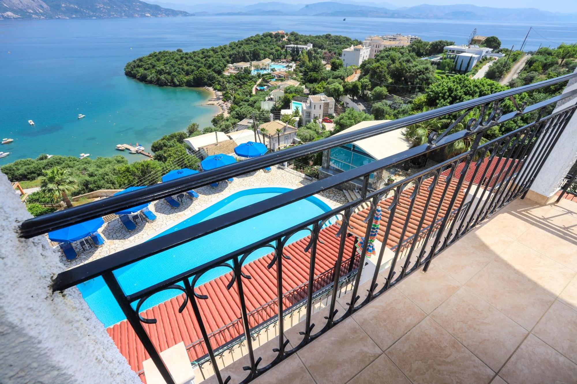 Bella Vista