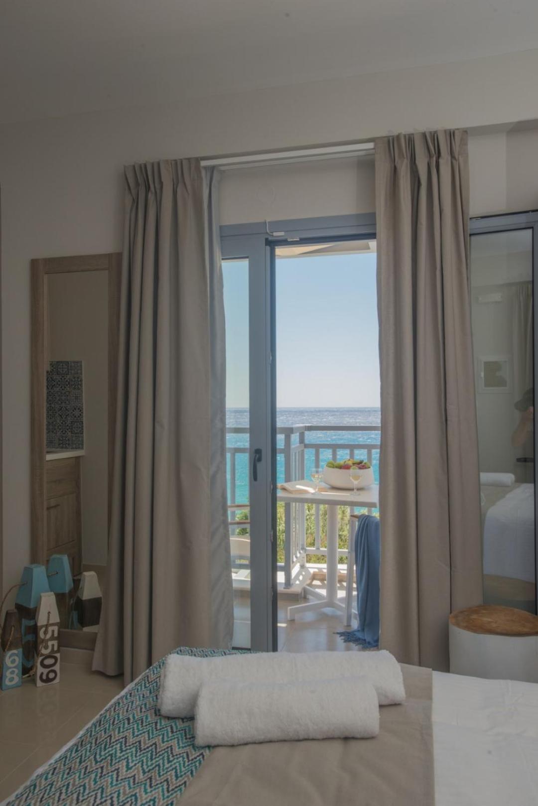 Athina Apartment *