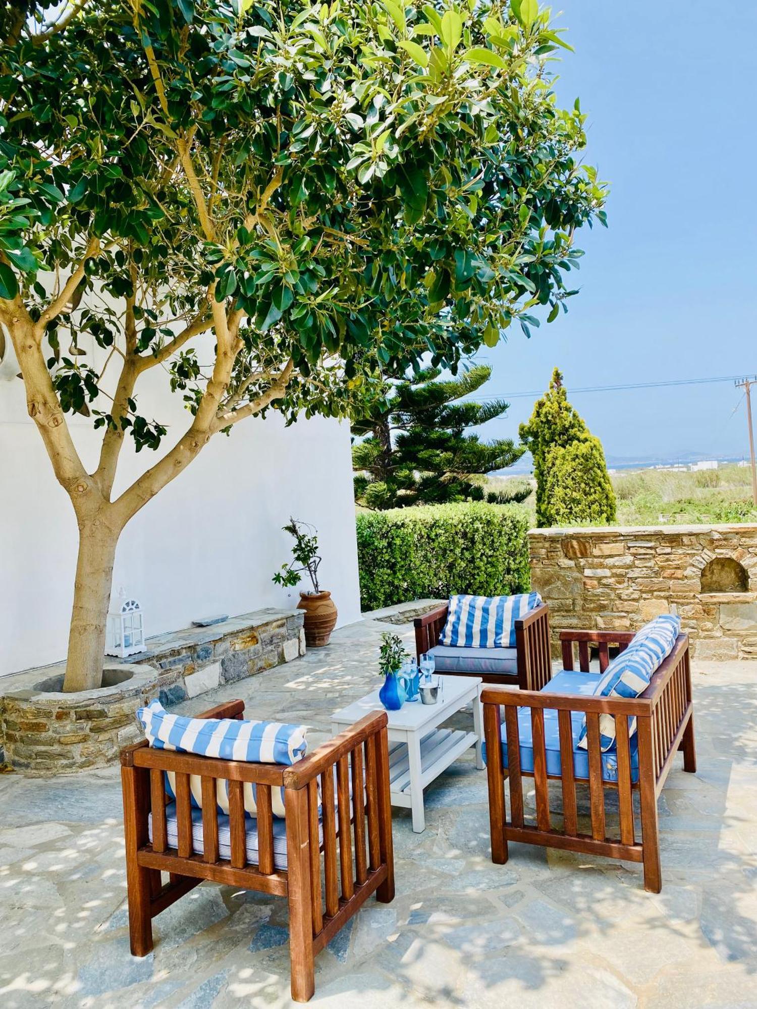 Villa 2 Naxos
