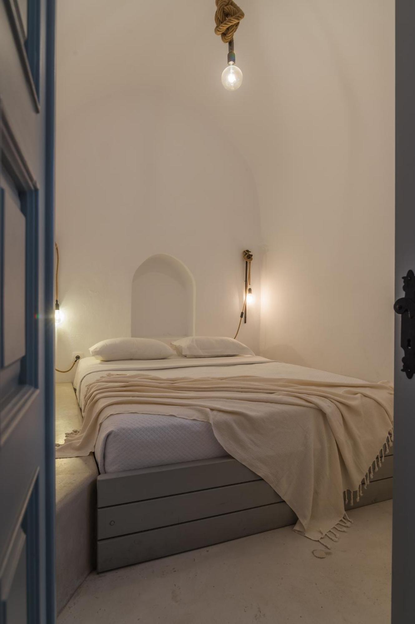 Kampanario Luxury Villa * Megalochori (Santorini)