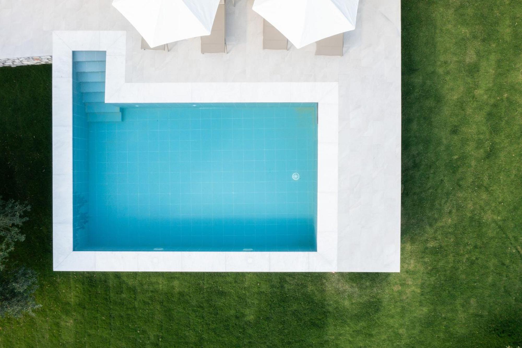 Olvia Villa *