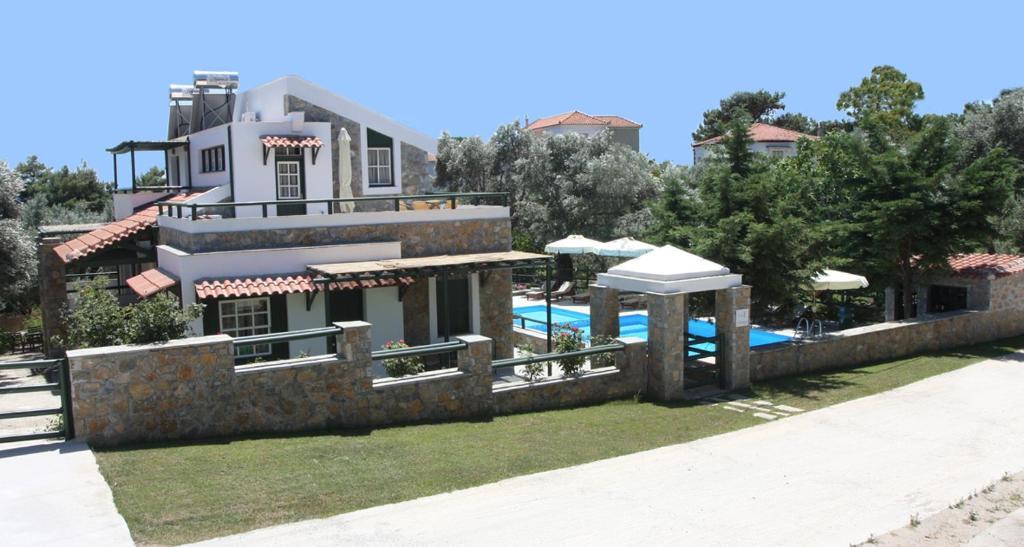 Elia Village 3* Plomari