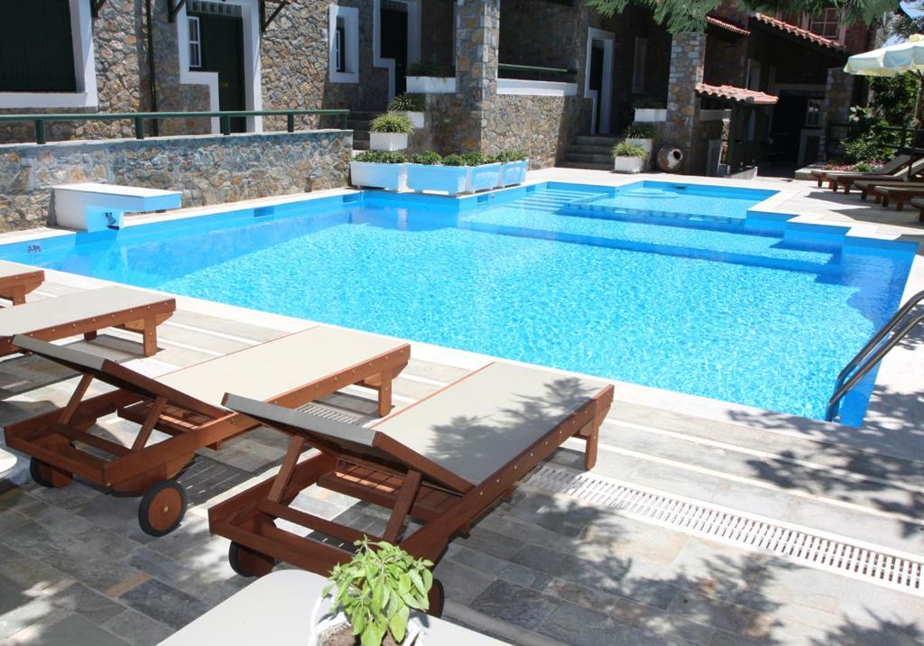 Elia Village Aparthotel