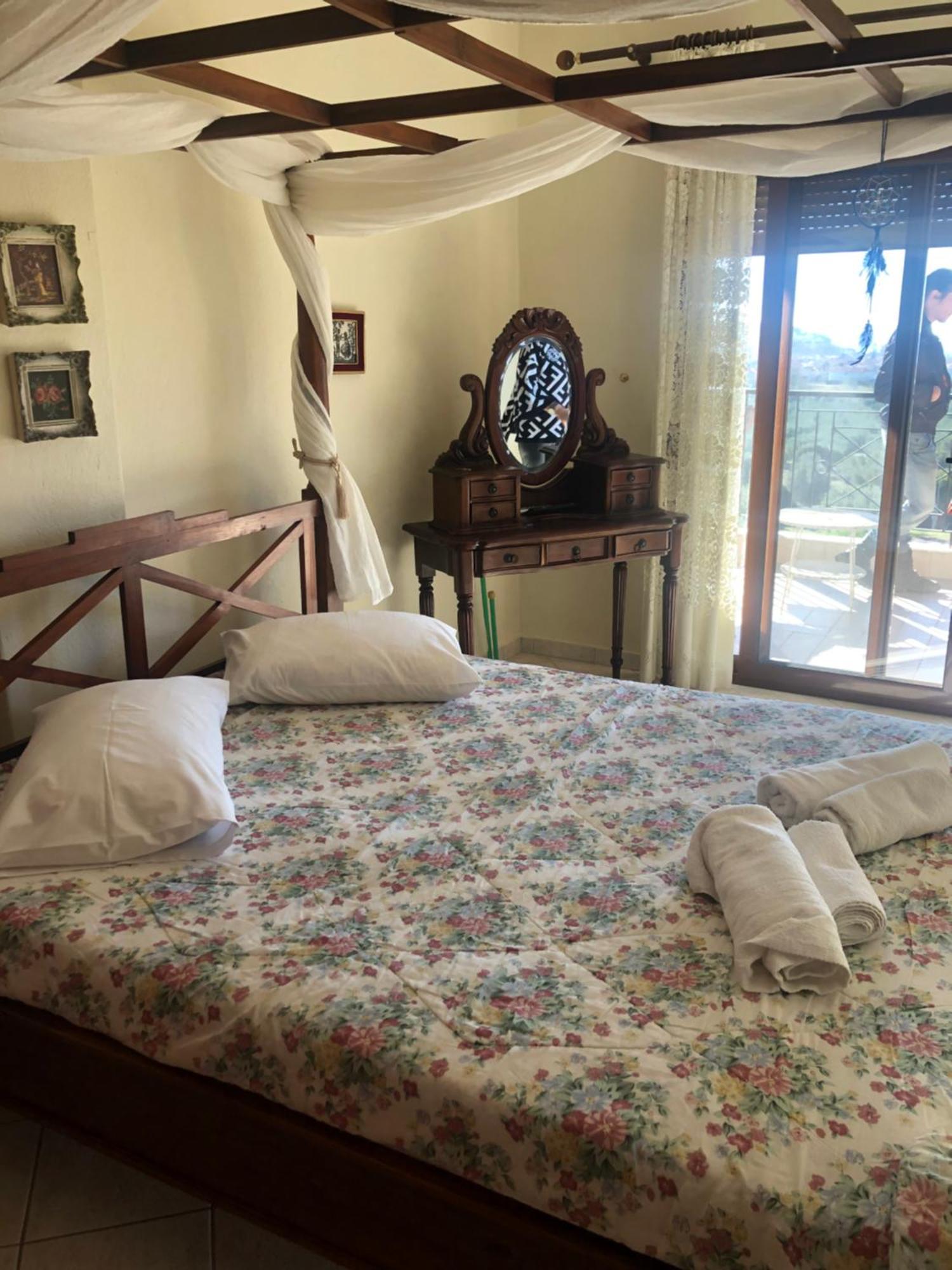 Villa Luxury 2-floor Skala Fourkas