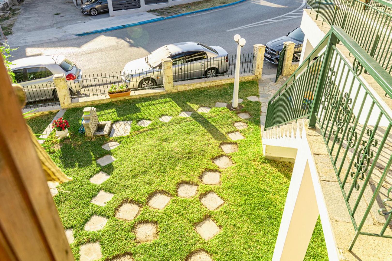 Skioni Apartment