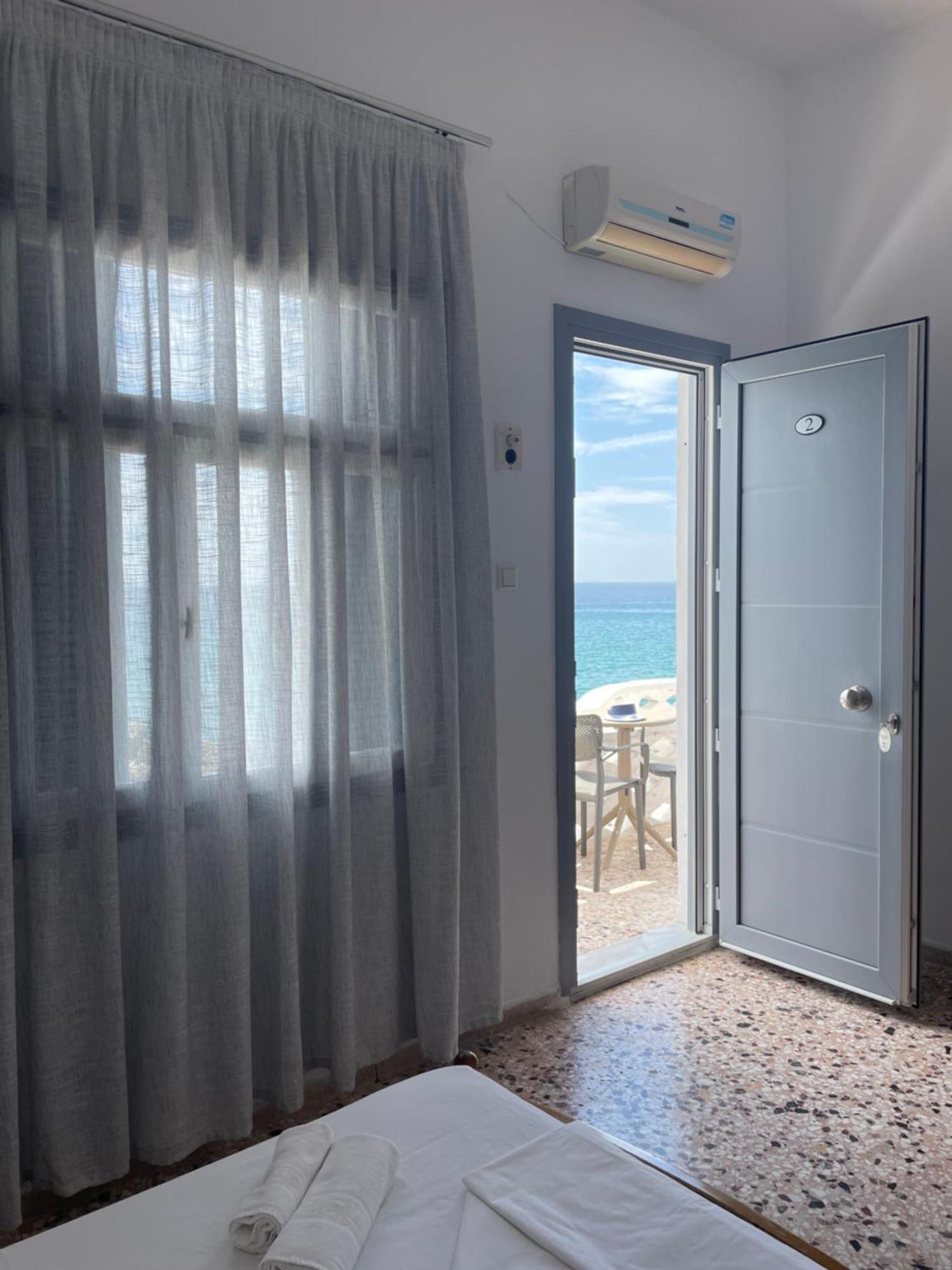 Chrisopetro Bed & Breakfast 2*