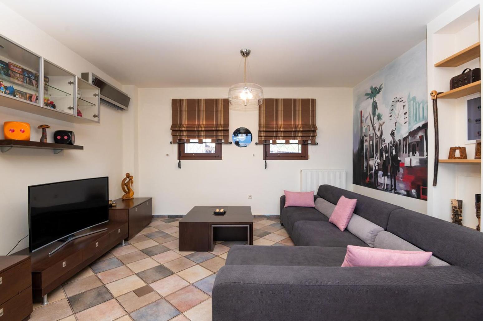 Seragio - With Private Swimming Pool *