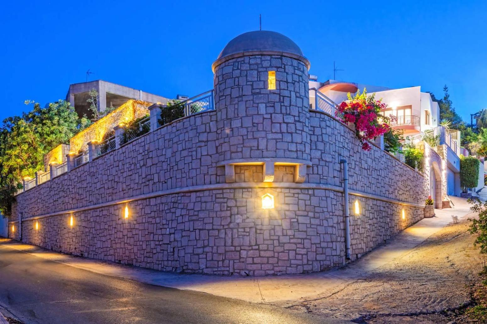 Seragio - With Private Swimming Pool * Atsipopoulo