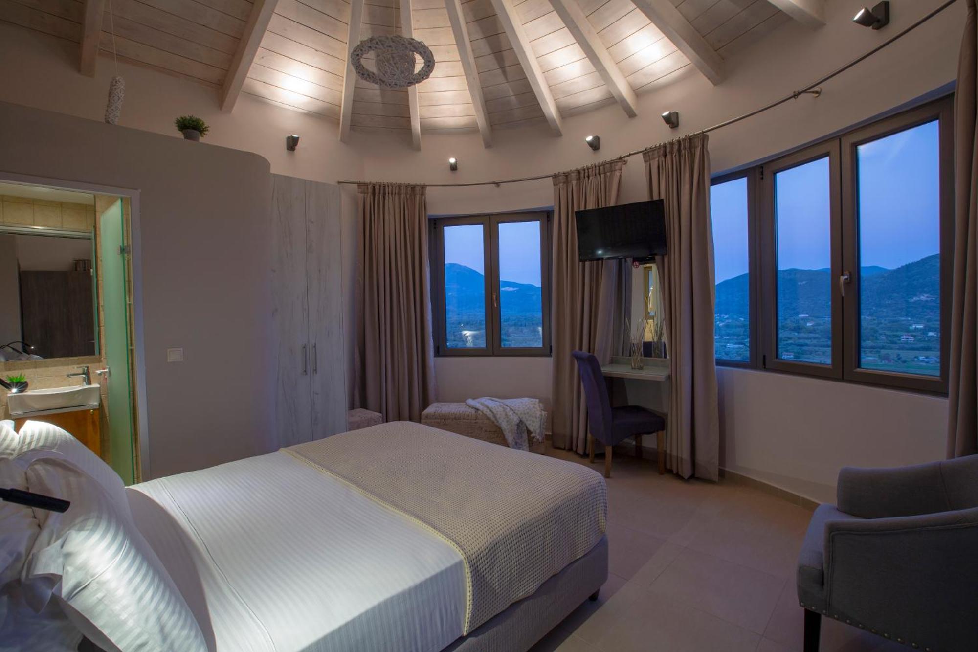 Aria * Vasiliki (Lefkada)