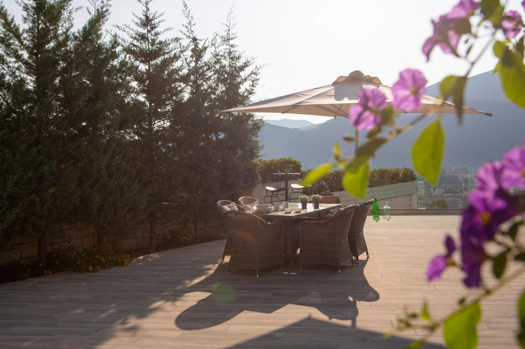 Aria * Vasiliki (Lefkada)