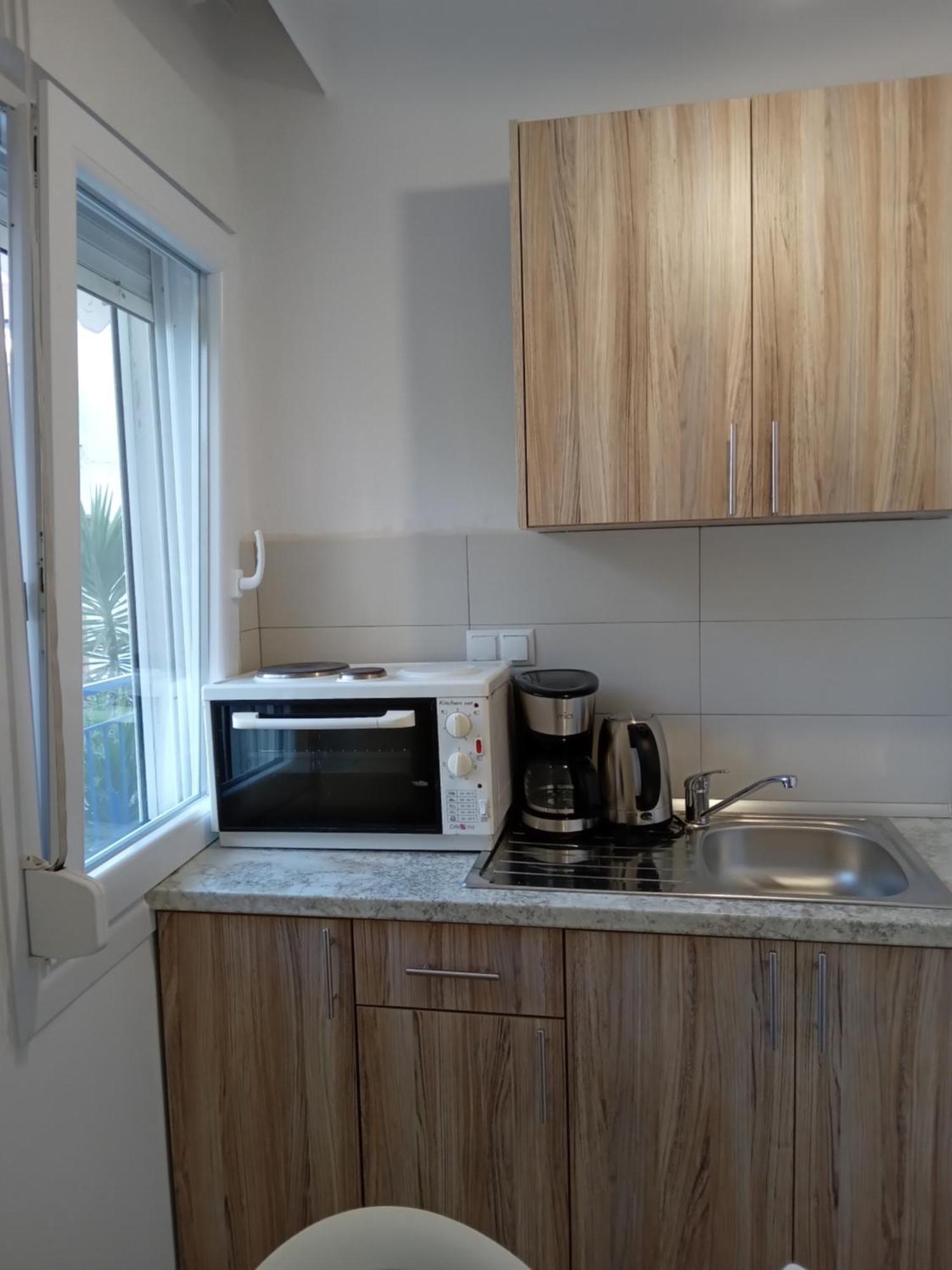 Leonidas Apartment Nea Peramos (Macedonia)